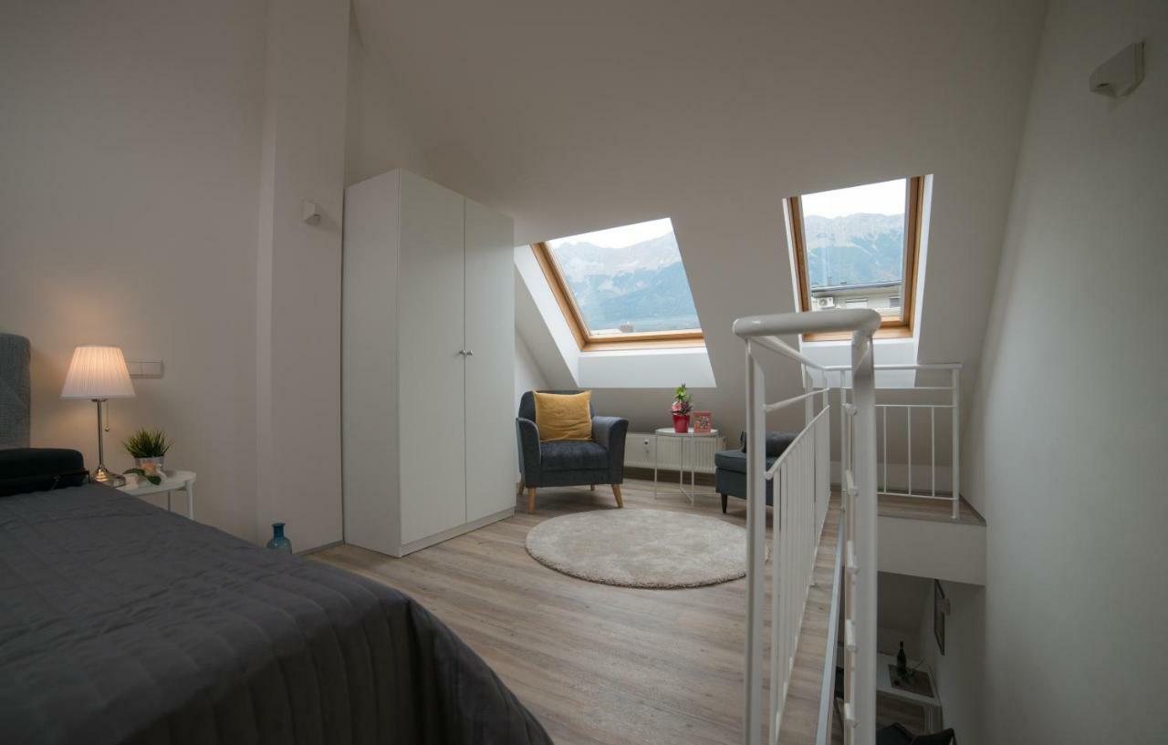 Maisonette Apartment Am Bahnhof - Adults Only Innsbruck Eksteriør bilde