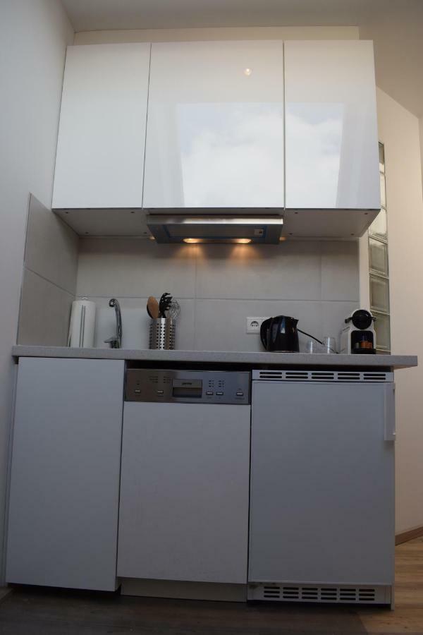 Maisonette Apartment Am Bahnhof - Adults Only Innsbruck Eksteriør bilde