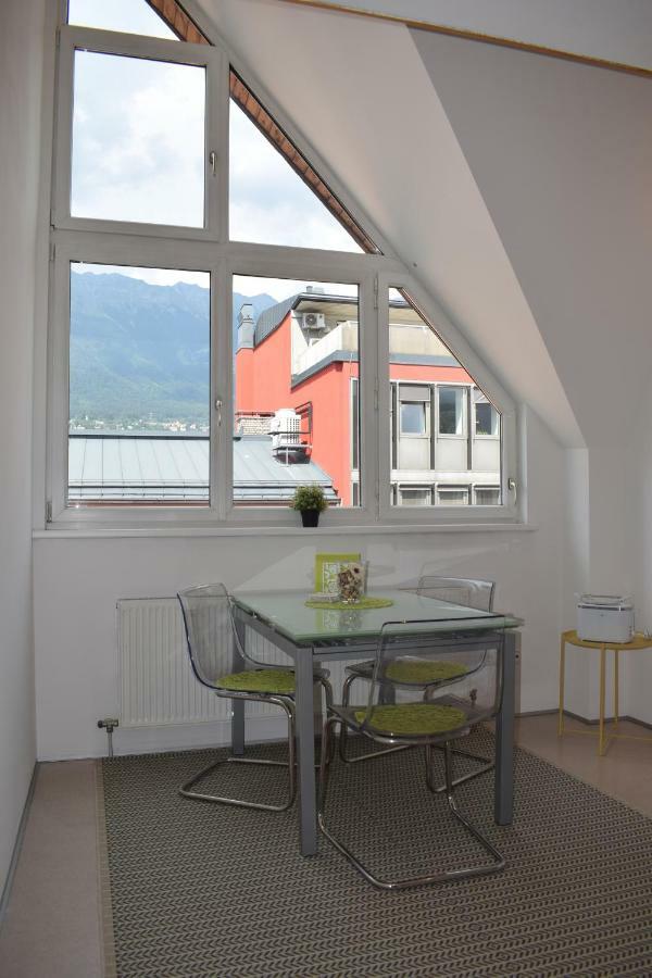 Maisonette Apartment Am Bahnhof - Adults Only Innsbruck Eksteriør bilde